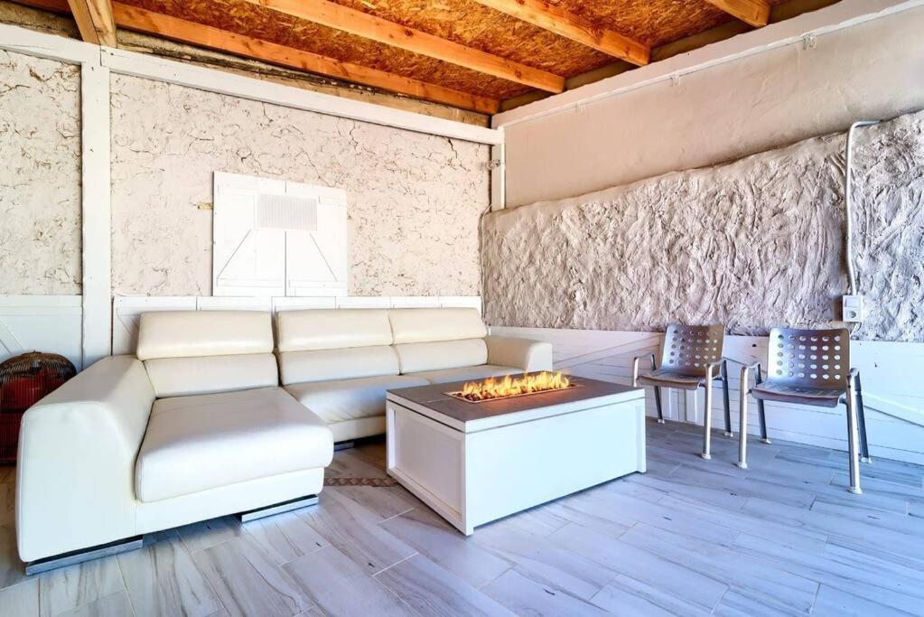 Villa Cueva Con Jacuzzi A 20 Minutos De Valencia Benaguacil Exterior foto